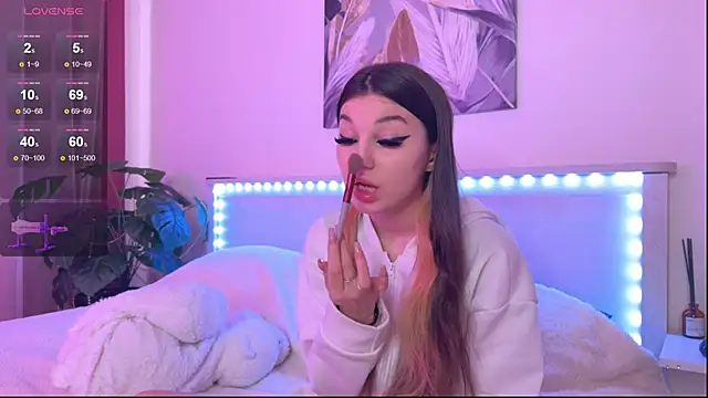 Veronica leal online show from 10/15/25, 09:50