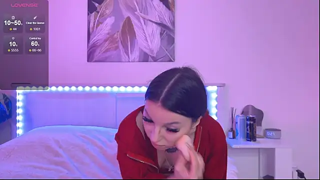 Veronica leal online show from 10/30/25, 07:28