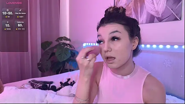 Veronica leal online show from 05/21/26, 08:55