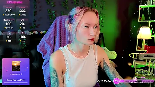  HelenCarter online show from 10/05/25, 08:54