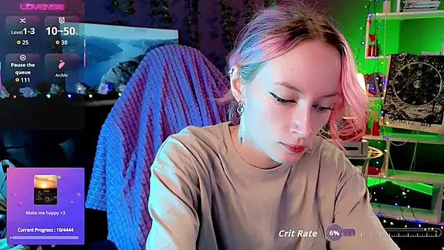  HelenCarter online show from 11/16/25, 08:57