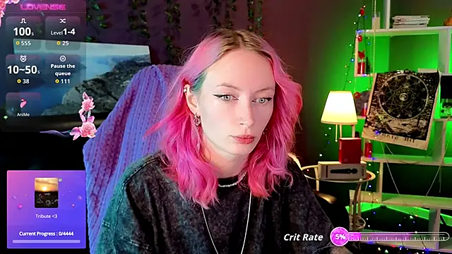  HelenCarter online show from 11/22/25, 08:40