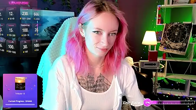  HelenCarter online show from 11/30/25, 08:53