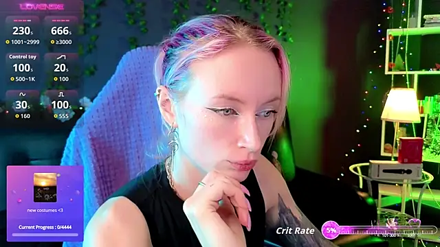  HelenCarter online show from 09/26/25, 08:27