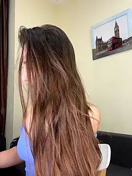 Polli Kiss online show from 11/20/25, 05:13