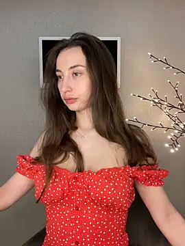 Polli Kiss online show from 06/01/26, 06:29