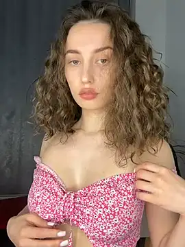 Polli Kiss online show from 03/01/25, 11:04