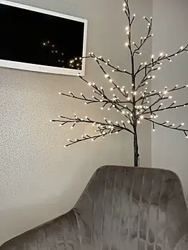 Polli Kiss online show from 03/24/26, 07:25