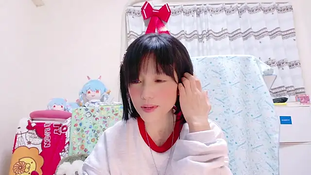 Snapshot of renapiyon8182 chatting on 12/10/24, 05:28 renapiyon8182 online show from 12/10/24, 05:28