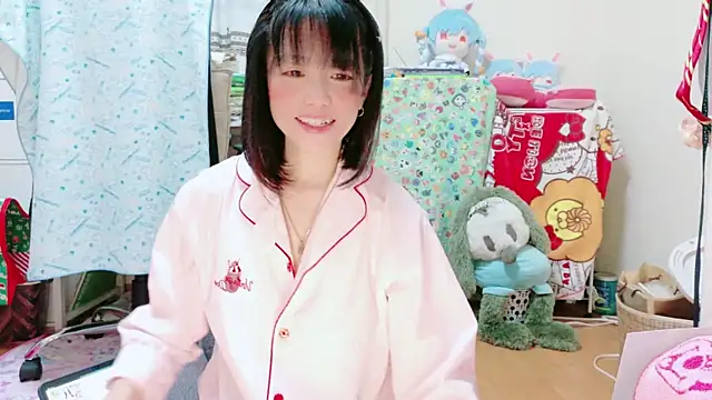 Snapshot of renapiyon8182 chatting on 03/07/25, 07:27 renapiyon8182 online show from 03/07/25, 07:27