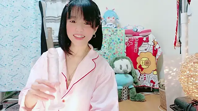 Snapshot of renapiyon8182 chatting on 01/24/25, 07:28 renapiyon8182 online show from 01/24/25, 07:28