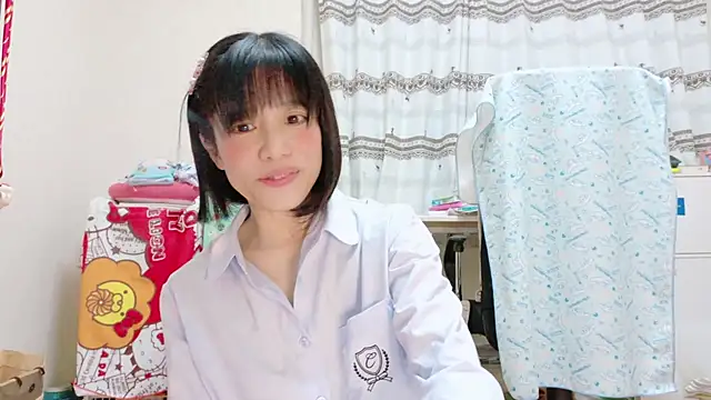 Snapshot of renapiyon8182 chatting on 12/02/24, 12:04 renapiyon8182 online show from 12/02/24, 12:04