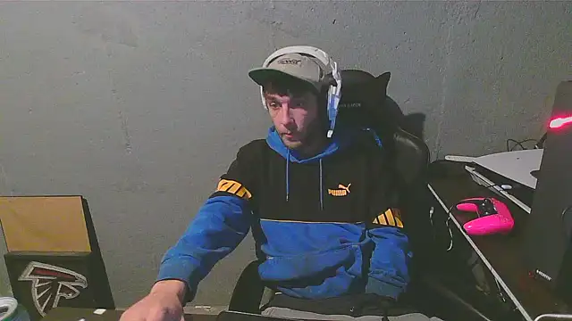 Superoz77 online show from 12/24/24, 05:38