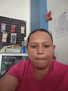 Snapshot of Chicapicante chatting on 05/19/26, 04:25 Chicapicante online show from 05/19/26, 04:25