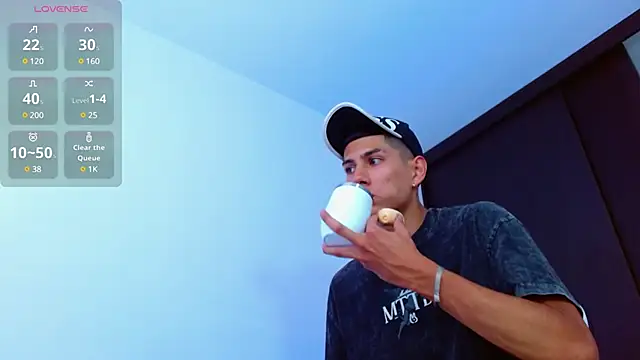 Valerio 20 online show from 03/12/25, 07:47