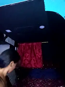 AdelinaMiran90 online show from 10/23/25, 03:27