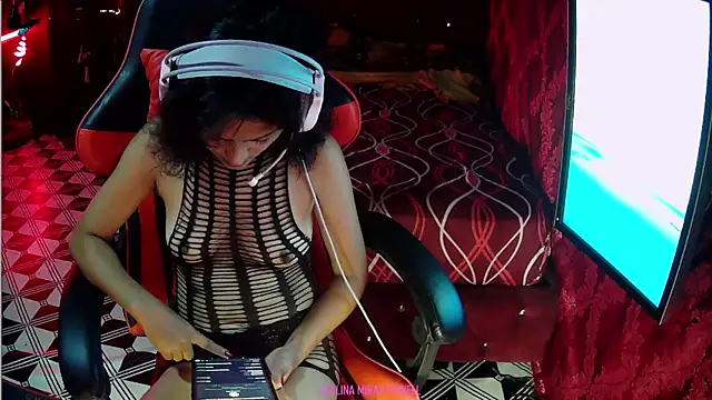 AdelinaMiran90 online show from 02/27/25, 04:02