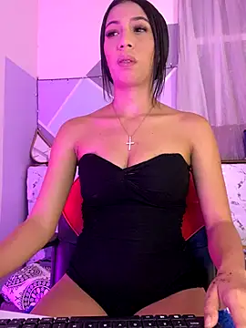 Lina10 online show from 10/30/25, 09:55