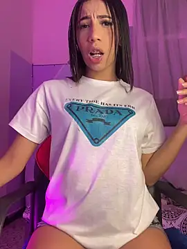 Lina10 online show from 10/25/25, 08:53