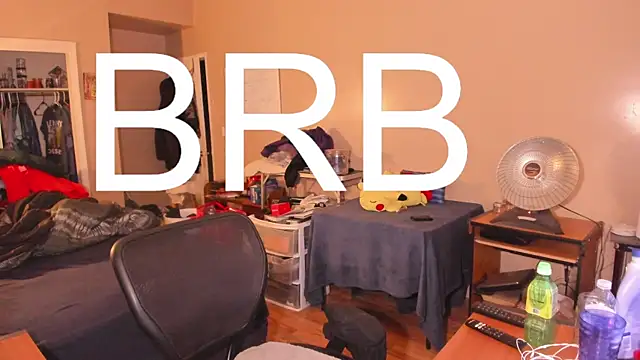 Snapshot of MrChuckDailyXXX chatting on 02/12/26, 05:40 MrChuckDailyXXX online show from 02/12/26, 05:40