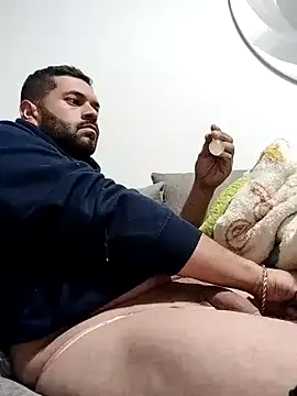 Rober2230 online show from 01/11/25, 07:49