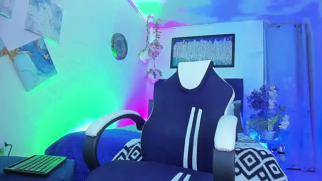 Snapshot of Adil_aminn chatting on 01/14/25, 02:22 Adil aminn online show from 01/14/25, 02:22