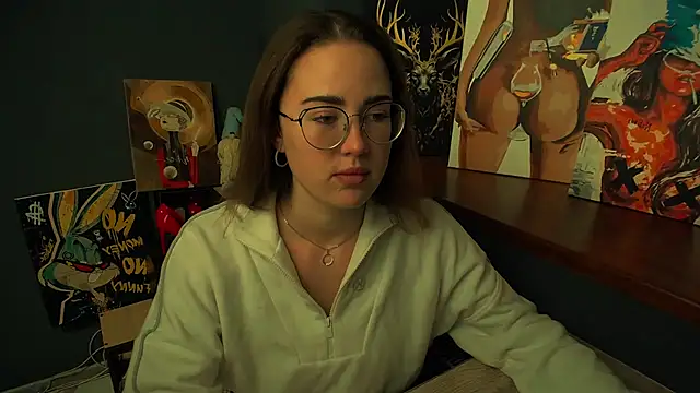 luxie milady online show from 03/01/26, 12:49