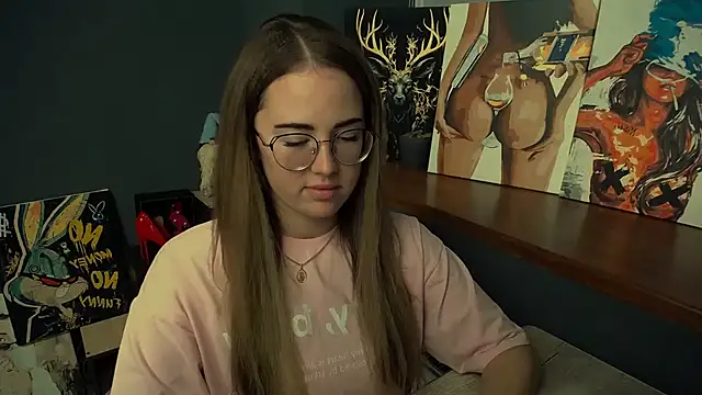 luxie milady online show from 11/07/25, 01:26