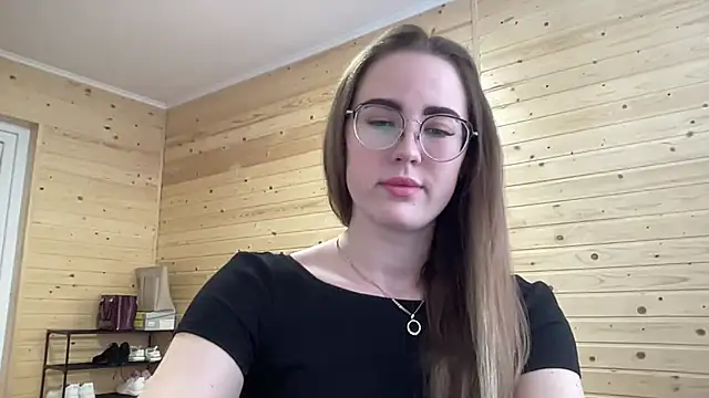 luxie milady online show from 05/22/26, 11:19