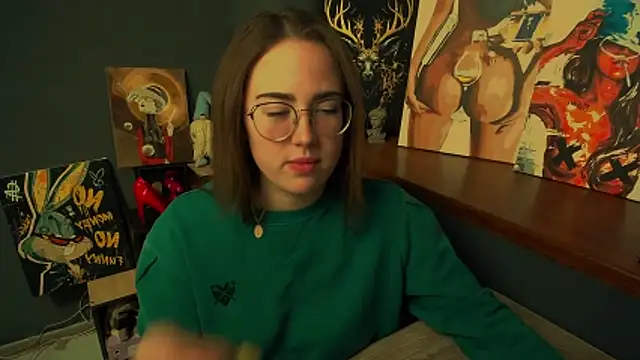 luxie milady online show from 02/20/26, 01:35