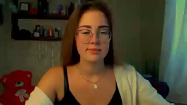 luxie milady online show from 11/21/25, 12:37