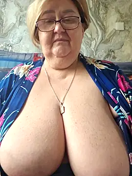 Awn290668 online show from 11/06/25, 08:40