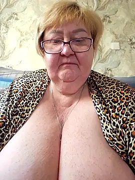 Awn290668 online show from 03/25/26, 06:24