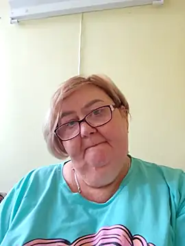 Snapshot of Awn290668 chatting on 10/06/25, 11:00 Awn290668 online show from 10/06/25, 11:00