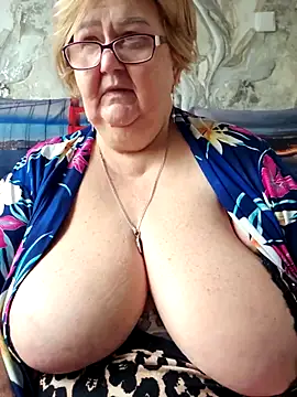 Awn290668 online show from 11/16/25, 11:15