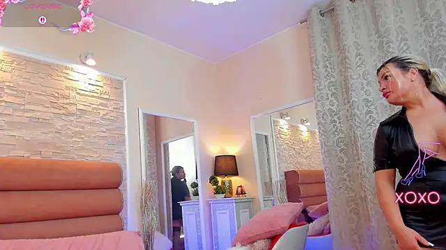 ArianaCroft online show from 03/31/26, 06:48