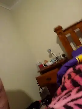 Steff8u online show from 04/25/26, 12:13