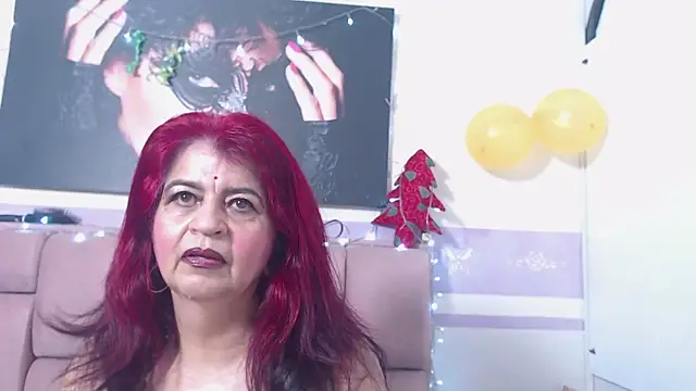 RoxetteMature online show from 11/30/25, 12:17