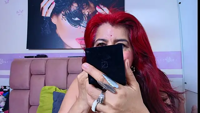 RoxetteMature online show from 04/18/26, 12:07