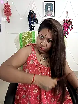 YOUR LOVELY-40 online show from 03/31/26, 12:07