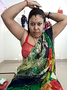 YOUR LOVELY-40 online show from 10/29/25, 03:22