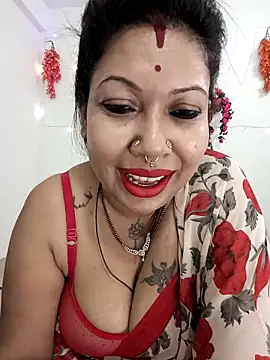 YOUR LOVELY-40 online show from 11/16/25, 07:51