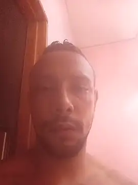 Snapshot of Thiago_Summers chatting on 07/15/26, 02:24 Thiago Summers online show from 07/15/26, 02:24