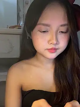 Alice1818 online show from 11/13/25, 06:50