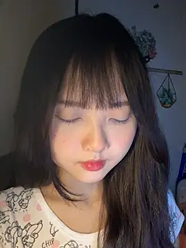 Alice1818 online show from 01/21/25, 07:28