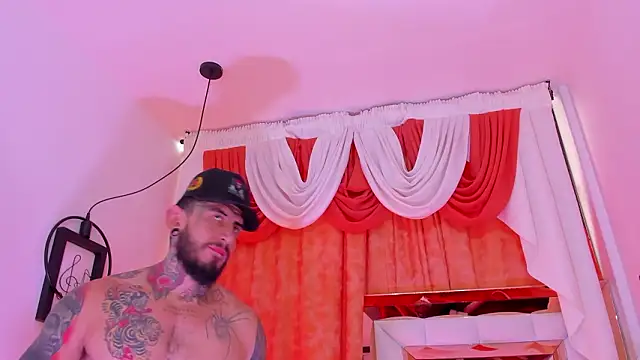 dilan scootk  online show from 03/04/26, 06:48