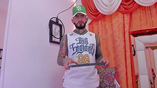 Snapshot of dilan_scootk_ chatting on 02/25/26, 07:25 dilan scootk online show from 02/25/26, 07:25