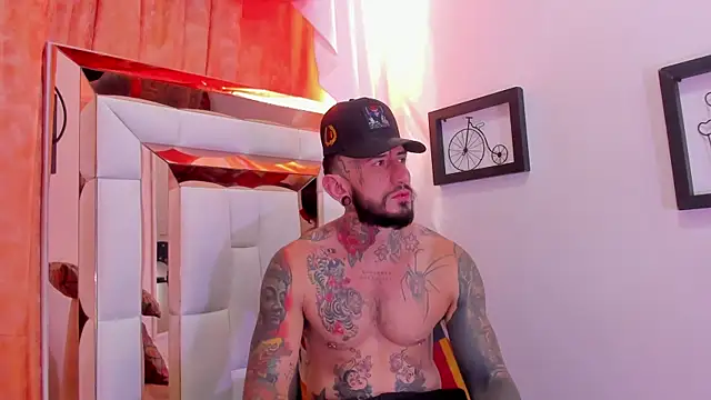 dilan scootk  online show from 04/04/26, 07:20