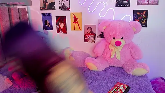 naoko kirino online show from 04/14/26, 02:27