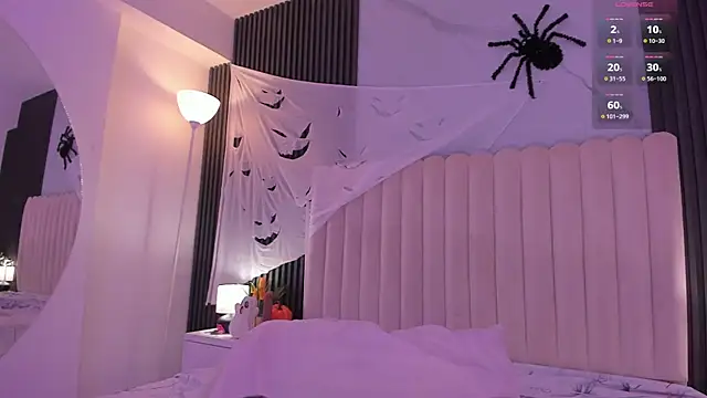 KatDreams  online show from 10/11/25, 08:43